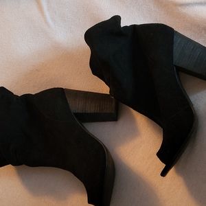 Women's shoes